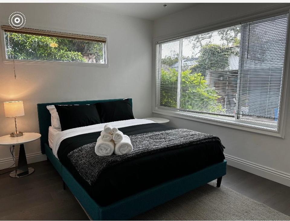 로스앤젤레스 Sunset Strip B&B 외부 사진