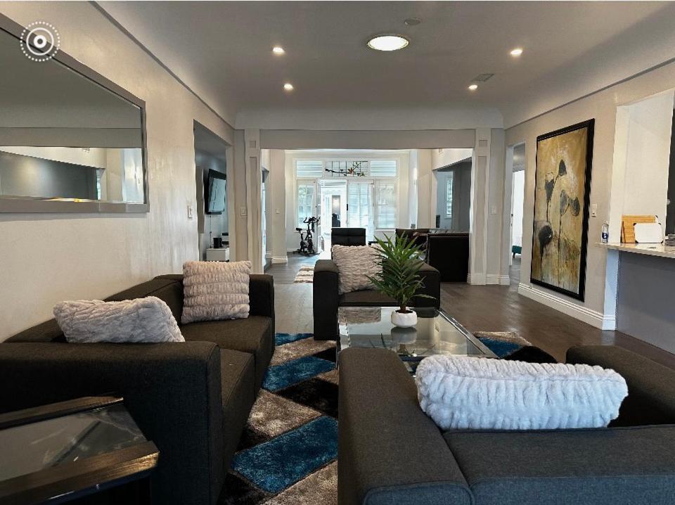 로스앤젤레스 Sunset Strip B&B 외부 사진